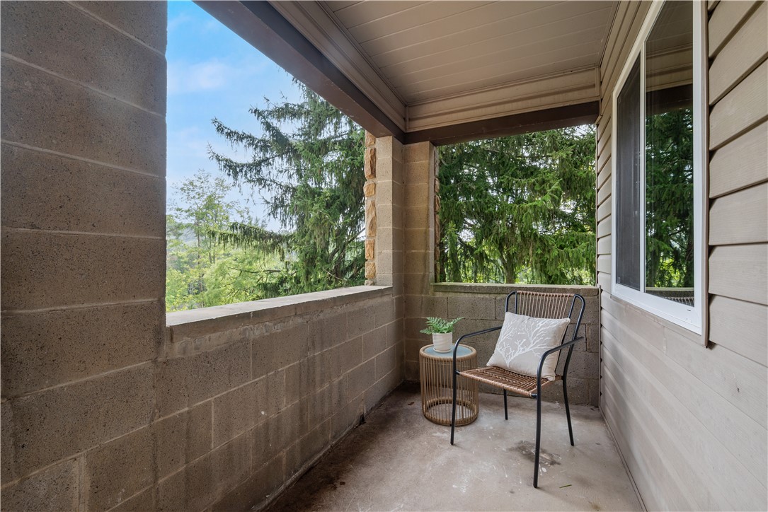 Richland, Pennsylvania 15044, United States, 4 Bedrooms Bedrooms, ,3 BathroomsBathrooms,Residential,Active,188199