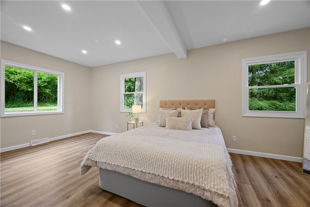 Richland, Pennsylvania 15044, United States, 4 Bedrooms Bedrooms, ,3 BathroomsBathrooms,Residential,Active,188199