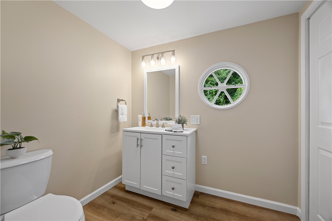 Richland, Pennsylvania 15044, United States, 4 Bedrooms Bedrooms, ,3 BathroomsBathrooms,Residential,Active,188199