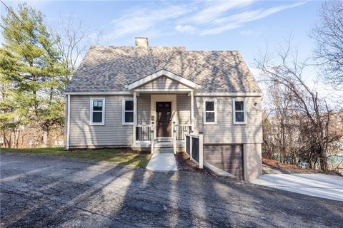 5 N Park Rd West View PA 15229