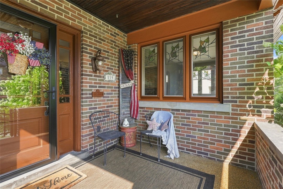 115 W Brentridge Ave