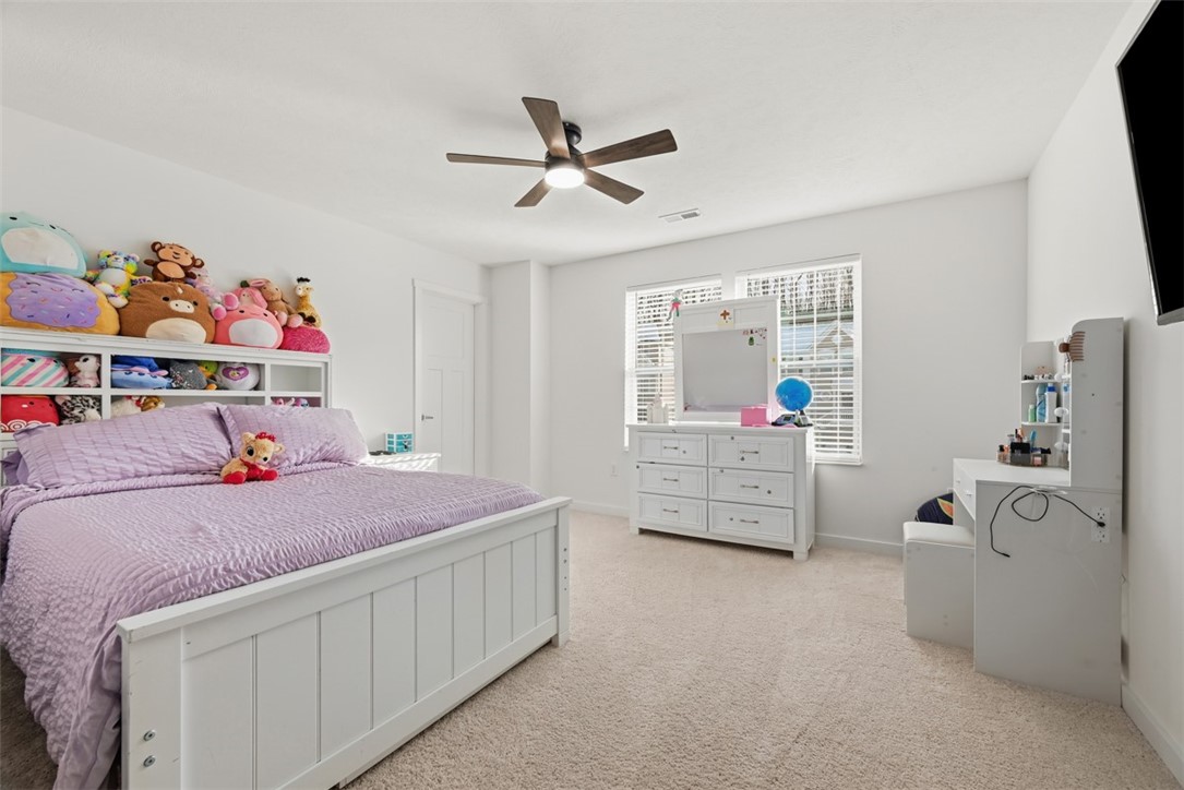 Franklin Park, Pennsylvania 15143, United States, 5 Bedrooms Bedrooms, ,4 BathroomsBathrooms,Residential,Active,256386