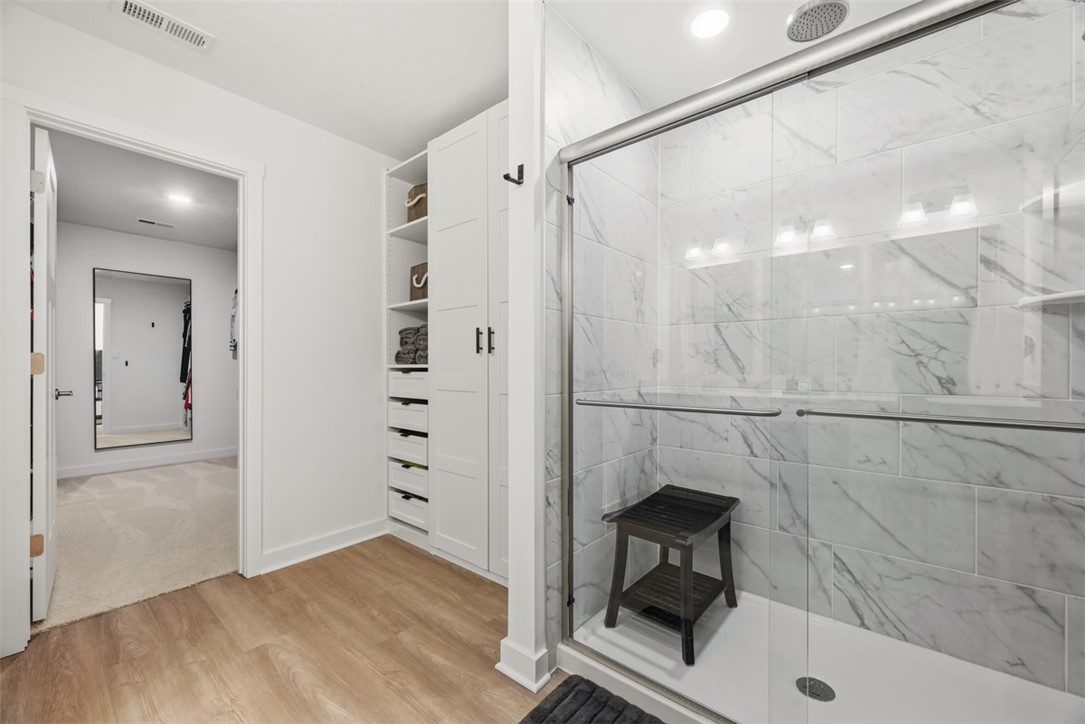 Franklin Park, Pennsylvania 15143, United States, 5 Bedrooms Bedrooms, ,4 BathroomsBathrooms,Residential,Active,256386