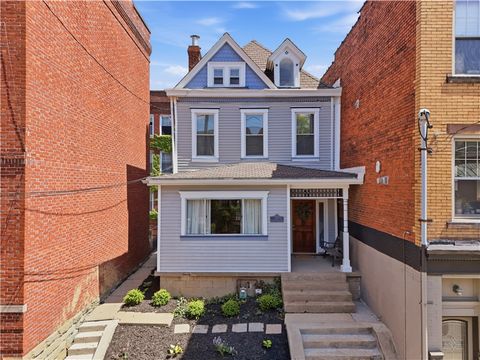 Photo of 707 Bellefonte St, Pittsburgh, PA 15232 (MLS # 1750035)