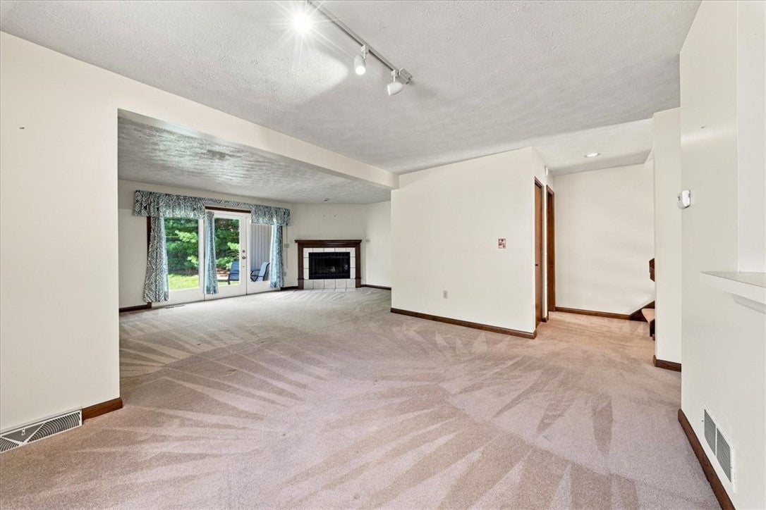 701 Forest Edge Court