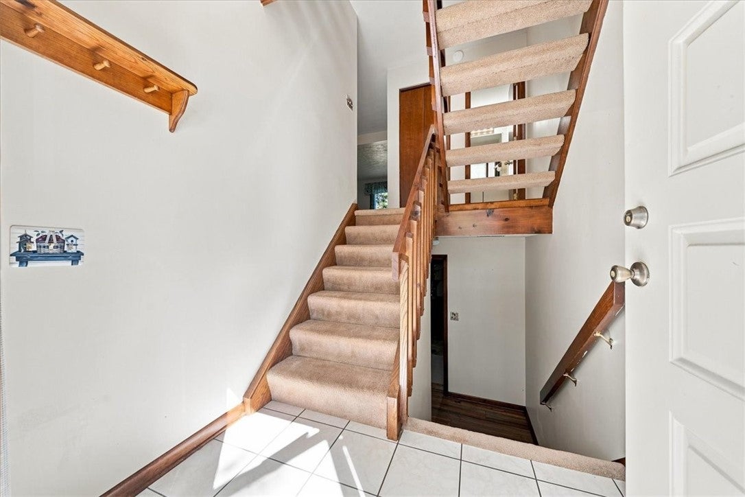 701 Forest Edge Court