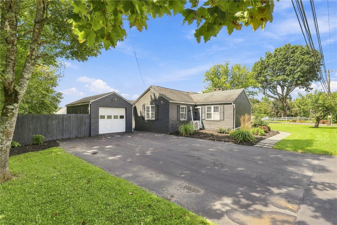 101 Old Hickory Lane