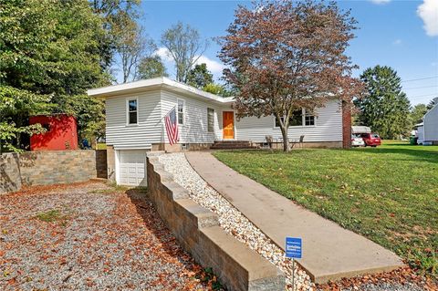 Photo of 594 Whitestown Rd, Butler, PA 16001 (MLS # 1727562)