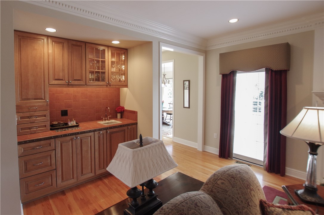 Peters Twp, Pennsylvania 15367, United States, 4 Bedrooms Bedrooms, ,5 BathroomsBathrooms,Residential,Active,106516