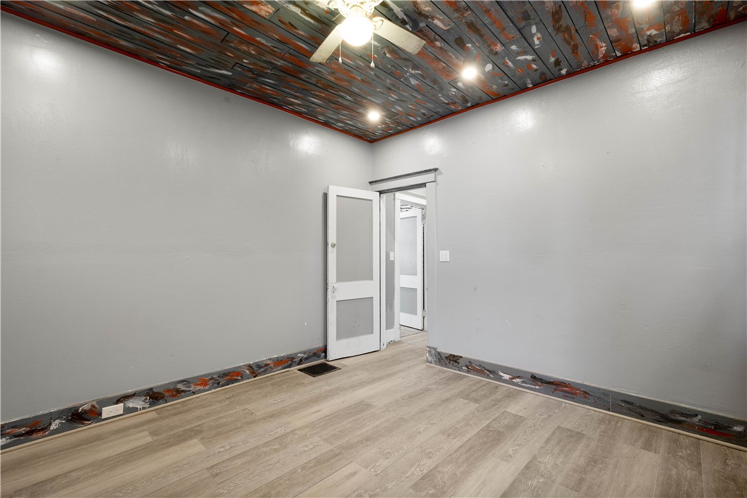 Beechview, Pennsylvania 15216, United States, ,Residential,Active,91651