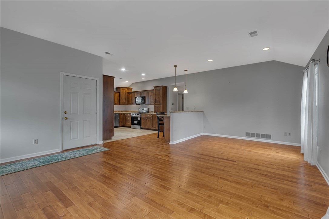 465 Commerce St St, Beaver, Pennsylvania image 3