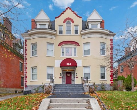 Photo of 324 S Negley Ave, Pittsburgh, PA 15232 (MLS # 1733444)