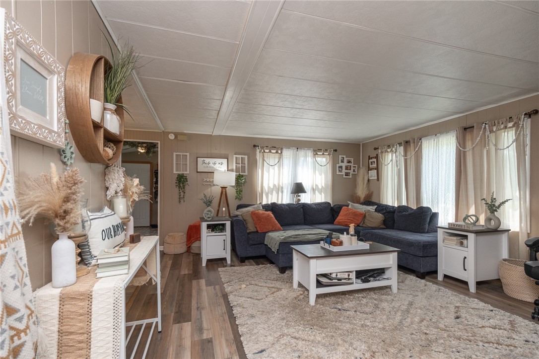 Avonmore, Pennsylvania 15618, United States, 3 Bedrooms Bedrooms, ,2 BathroomsBathrooms,Residential,Active,179317