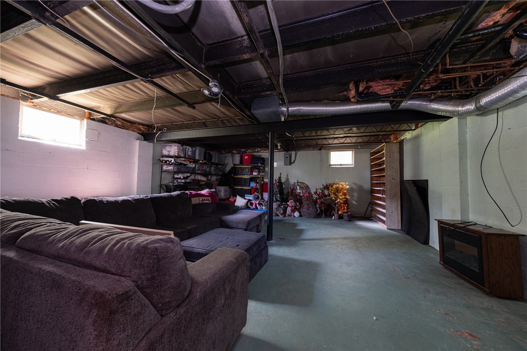 Avonmore, Pennsylvania 15618, United States, 3 Bedrooms Bedrooms, ,2 BathroomsBathrooms,Residential,Active,179317