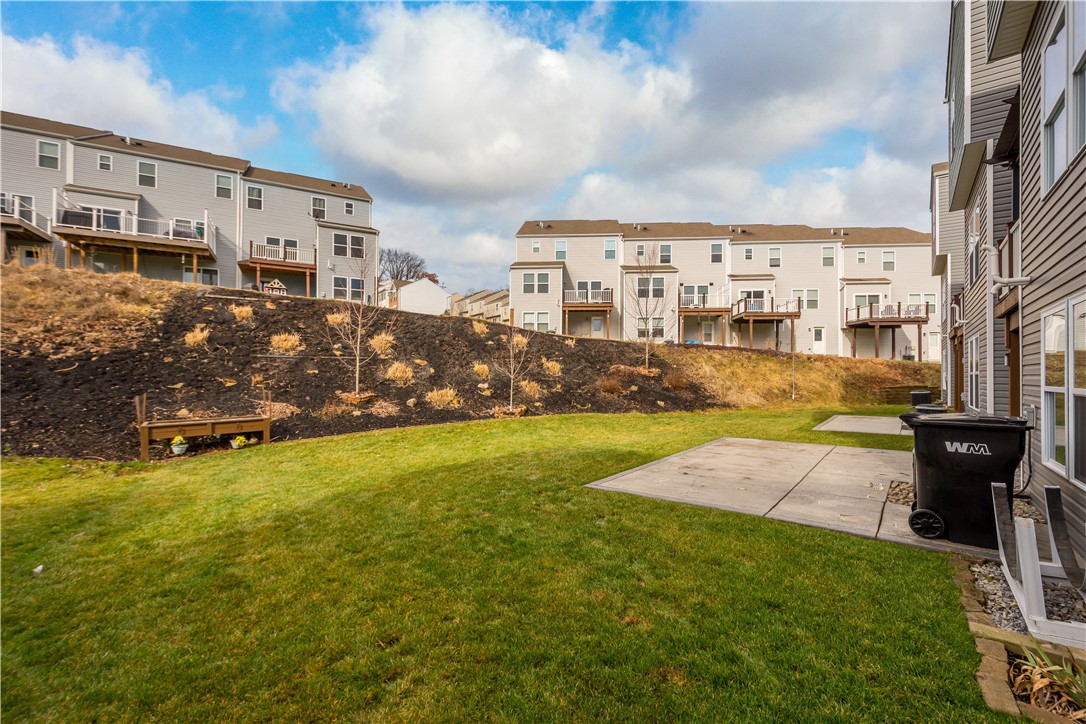 215 Lockheed Dr Dr, Coraopolis, Pennsylvania image 32