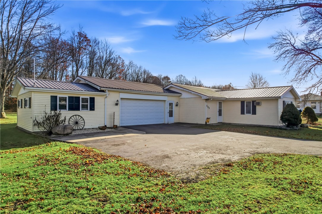 West Salem Twp, Pennsylvania 16125, United States, 3 Bedrooms Bedrooms, ,1 BathroomBathrooms,Residential,Active,249031