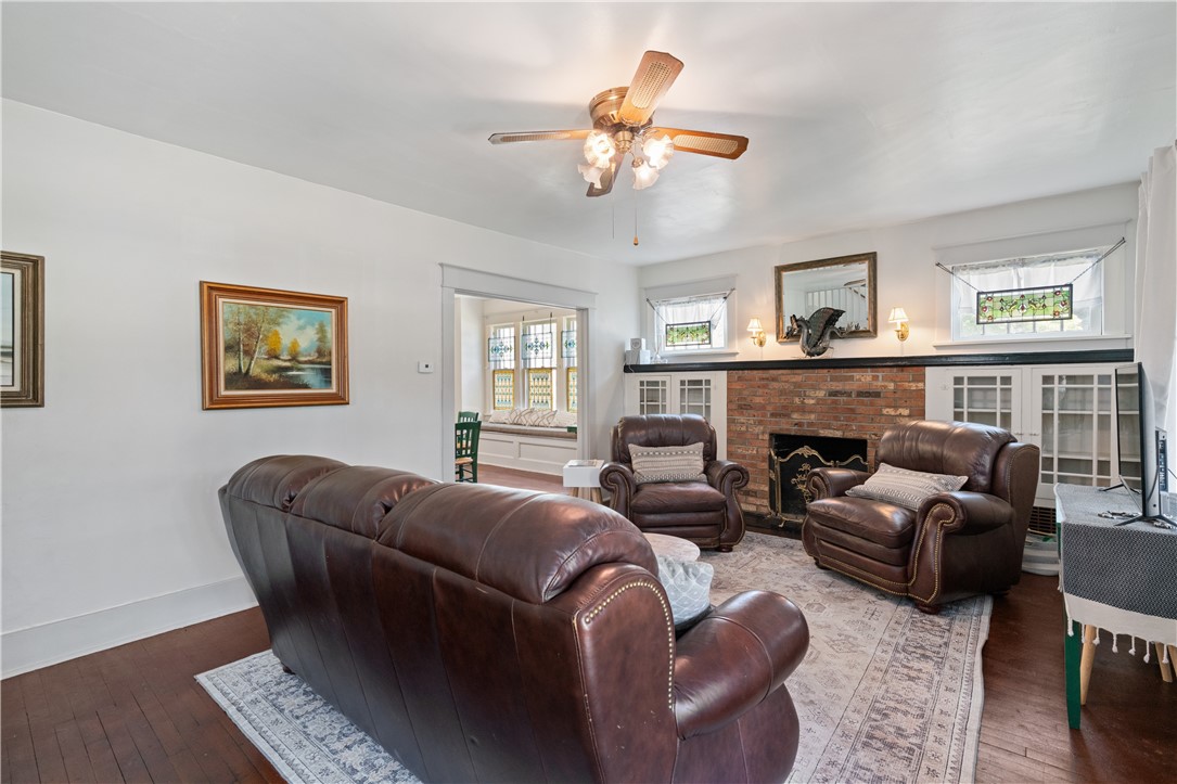 800 4th St St, Beaver, Pennsylvania image 3