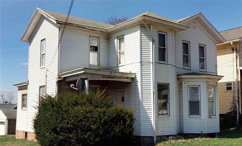 Multifamily For Sale - 438 New York Ave. Ave<br/> Beaver County, Rochester, PA 15074