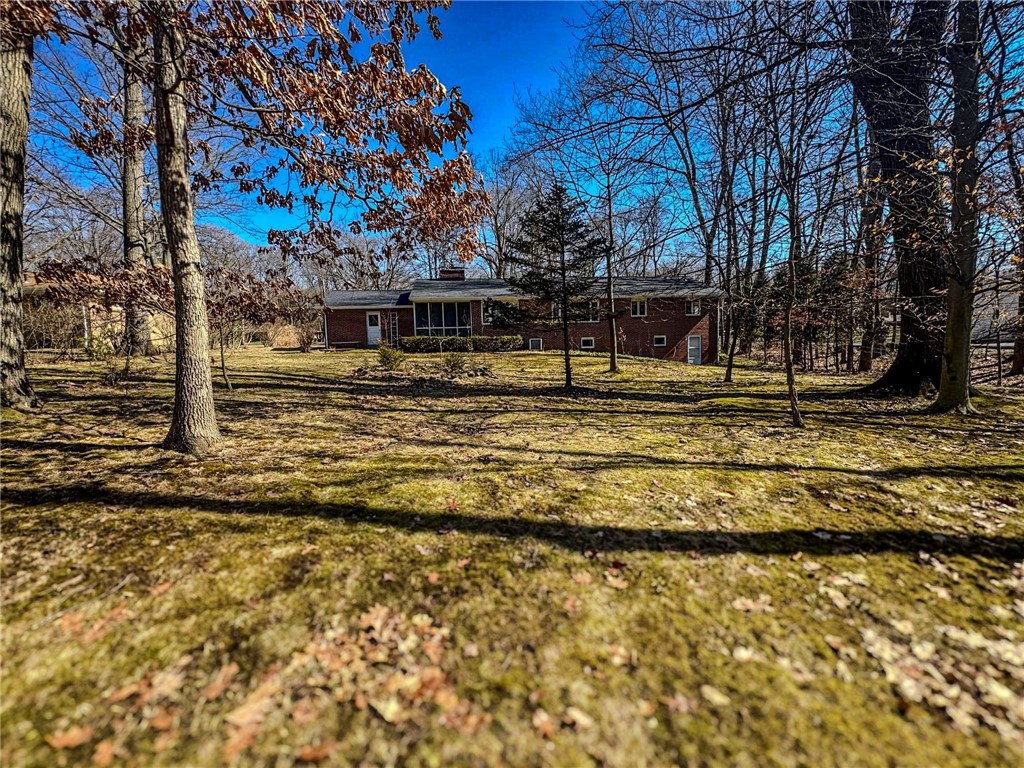 720 Dogwood Ln Ln, Hermitage, Pennsylvania image 4