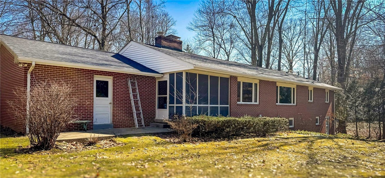 720 Dogwood Ln Ln, Hermitage, Pennsylvania image 3
