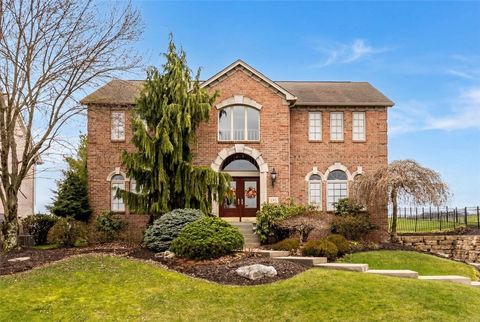 Photo of 262 Hickory Heights Dr, Bridgeville, PA 15017 (MLS # 1744835)