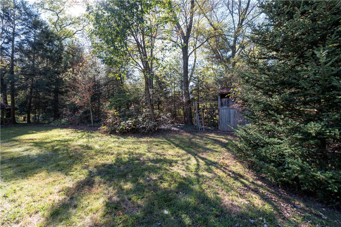 Big Beaver, Pennsylvania 16157, United States, 2 Bedrooms Bedrooms, ,2 BathroomsBathrooms,Residential,Active,228147