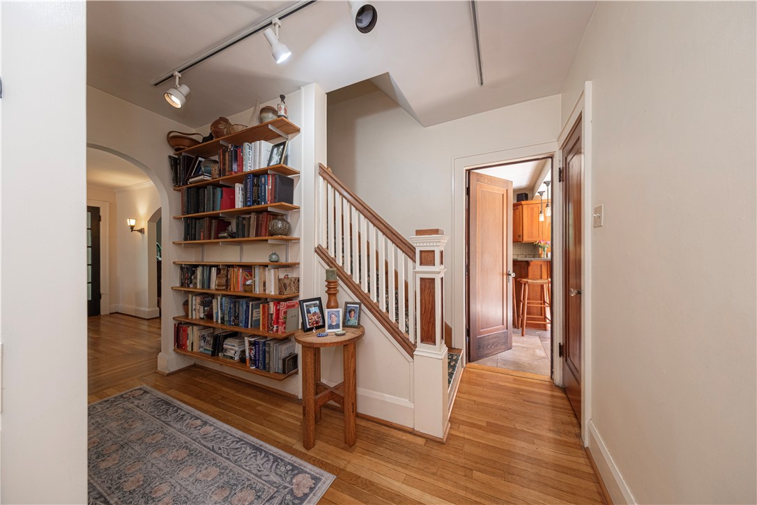 Big Beaver, Pennsylvania 16157, United States, 2 Bedrooms Bedrooms, ,2 BathroomsBathrooms,Residential,Active,228147