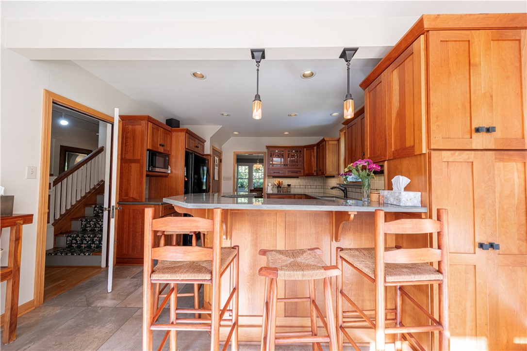 Big Beaver, Pennsylvania 16157, United States, 2 Bedrooms Bedrooms, ,2 BathroomsBathrooms,Residential,Active,228147