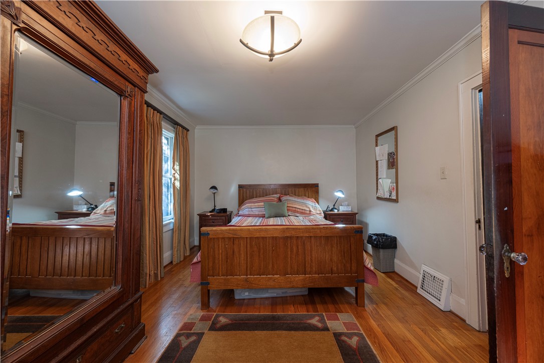 Big Beaver, Pennsylvania 16157, United States, 2 Bedrooms Bedrooms, ,2 BathroomsBathrooms,Residential,Active,228147