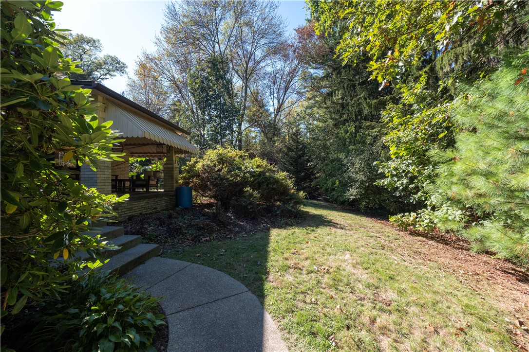 Big Beaver, Pennsylvania 16157, United States, 2 Bedrooms Bedrooms, ,2 BathroomsBathrooms,Residential,Active,228147