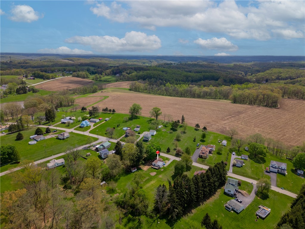 Shenango Twp - Law, Pennsylvania 16101, United States, 3 Bedrooms Bedrooms, ,2 BathroomsBathrooms,Residential,Pending,121788