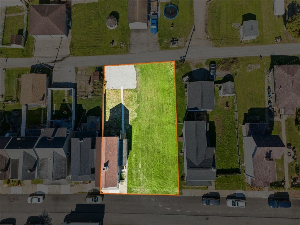 84 Lincoln Ave