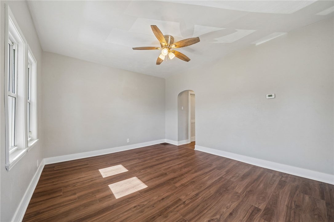 84 Lincoln Ave