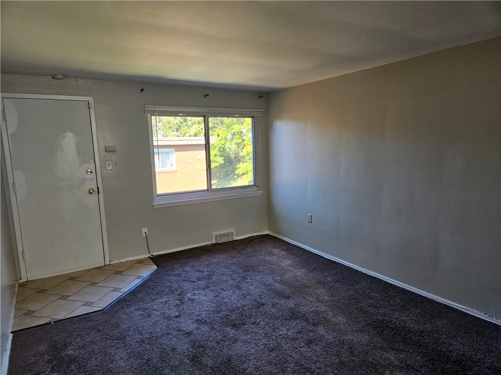 Swissvale, Pennsylvania 15218, United States, 2 Bedrooms Bedrooms, ,1 BathroomBathrooms,Residential,Active,37331