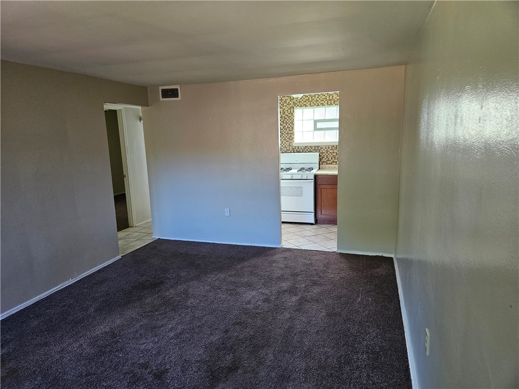 Swissvale, Pennsylvania 15218, United States, 2 Bedrooms Bedrooms, ,1 BathroomBathrooms,Residential,Active,37331