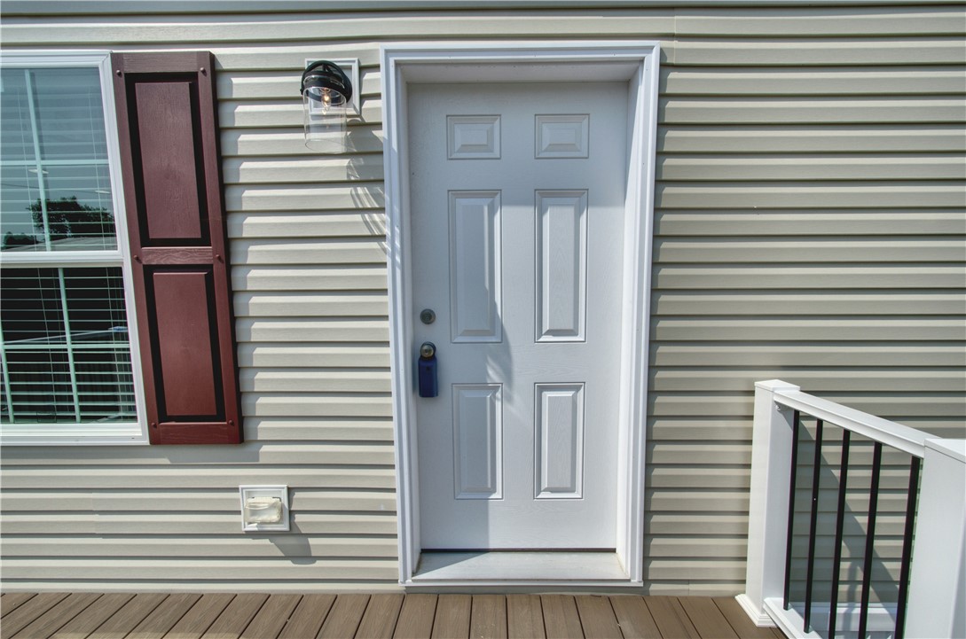 208 Cedar Ln