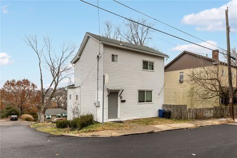 Photo of 920 Wymore St, Pittsburgh, PA 15220 (MLS # 1731656)