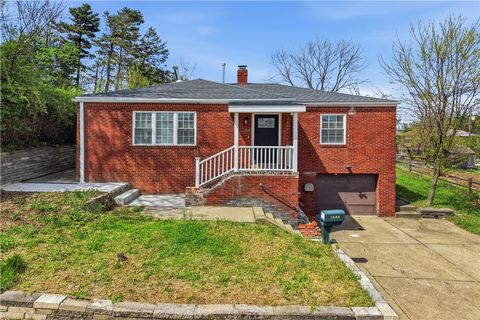 Photo of 1628 Steuben St, Pittsburgh, PA 15205 (MLS # 1749591)
