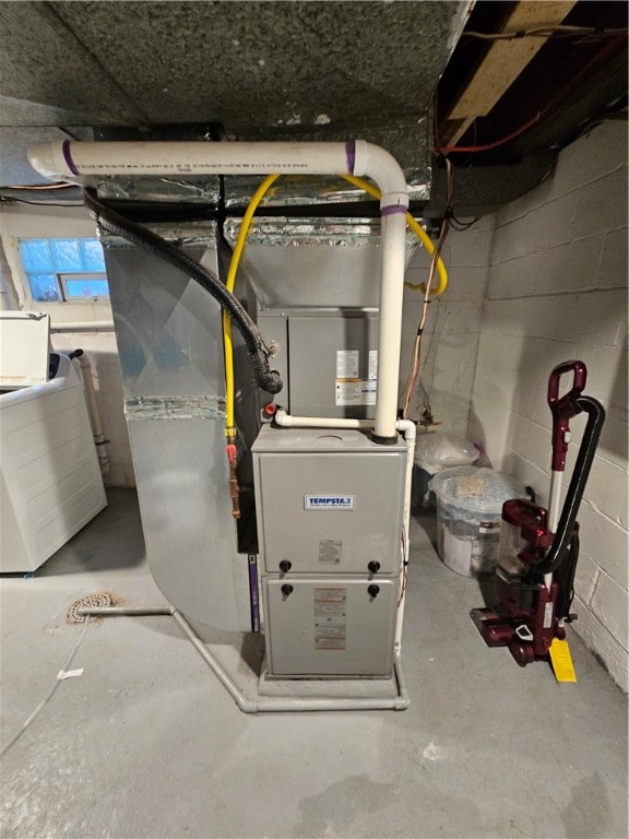 Lawrenceville, Pennsylvania 15201, United States, 1 Bedroom Bedrooms, ,1 BathroomBathrooms,Residential,Active,230637