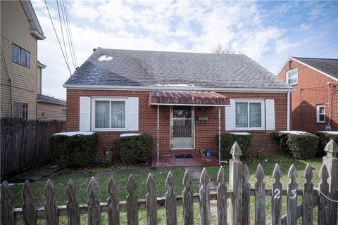 Photo of 23 Briggs St, Pittsburgh, PA 15234 (MLS # 1744675)