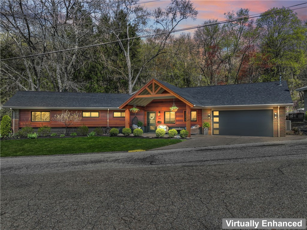 790 7th St St, Beaver, Pennsylvania image 2