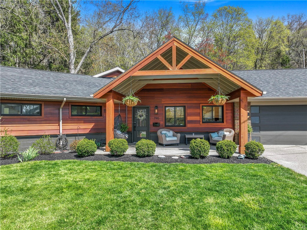 790 7th St St, Beaver, Pennsylvania image 3