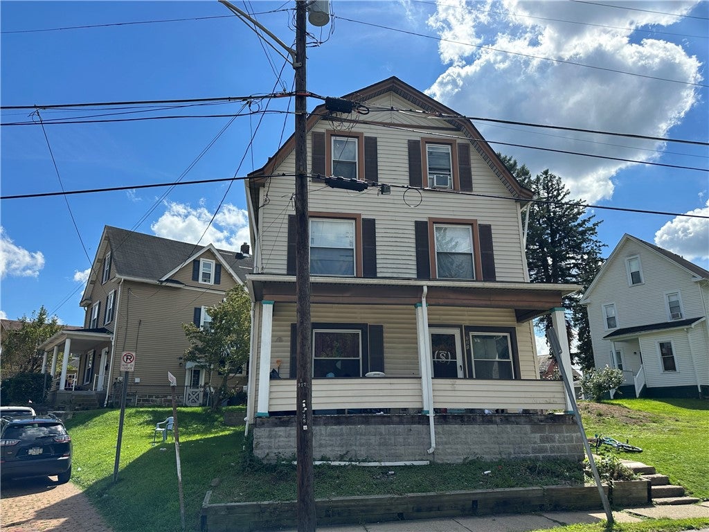 721 W Penn St