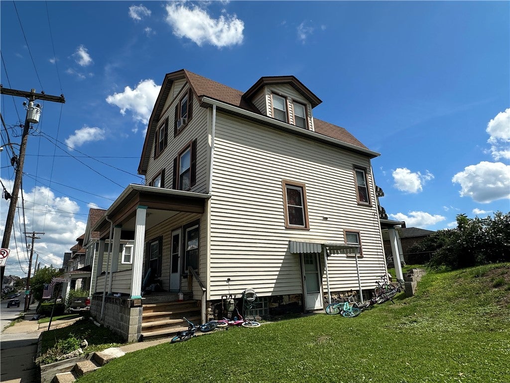 721 W Penn St