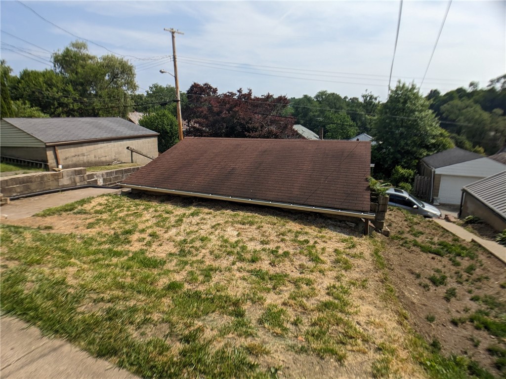 Photo 20 of 23 of 2012 Fairlawn St house