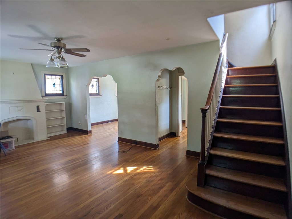 Photo 3 of 23 of 2012 Fairlawn St house
