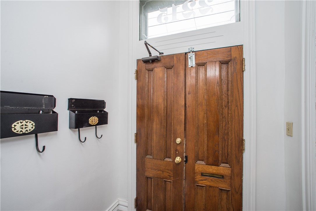 South Side, Pennsylvania 15203, United States, 3 Bedrooms Bedrooms, ,3 BathroomsBathrooms,Residential,Active,131236