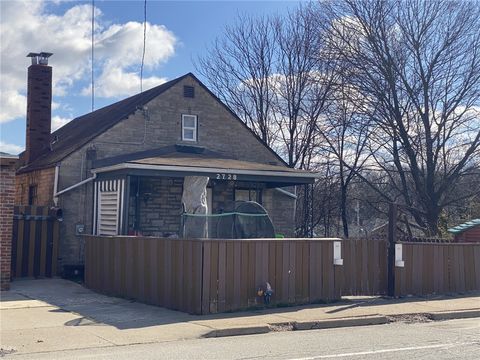 Photo of 2728 Middletown Rd, Pittsburgh, PA 15205 (MLS # 1746238)