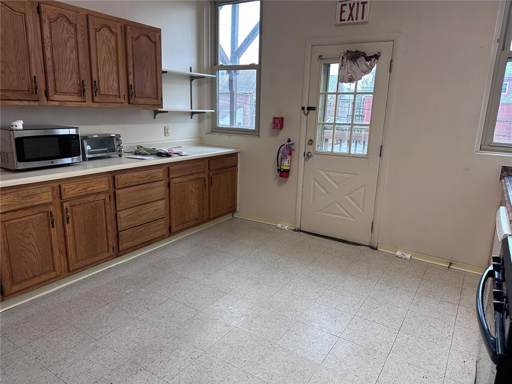 220 Charles St St, Knoxville, Pennsylvania image 2
