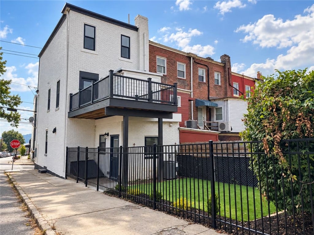 329 37th Street